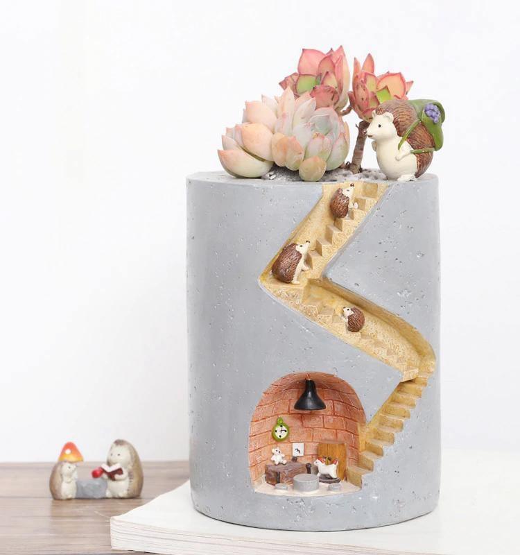 Animal Secret Home Planter Pot Hedgehog | Sage & Sill